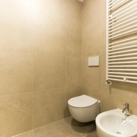 Waterfront Lux|studio|a/c|parking|gym|wifi By Tilo Genua